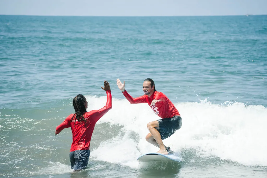 LEARN TO SURF SPECIAL SRI LANKA